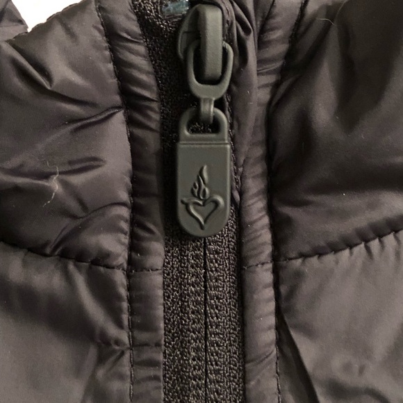 Torrid Happy Camper Lightweight Active Jacket - Picture 10 of 16